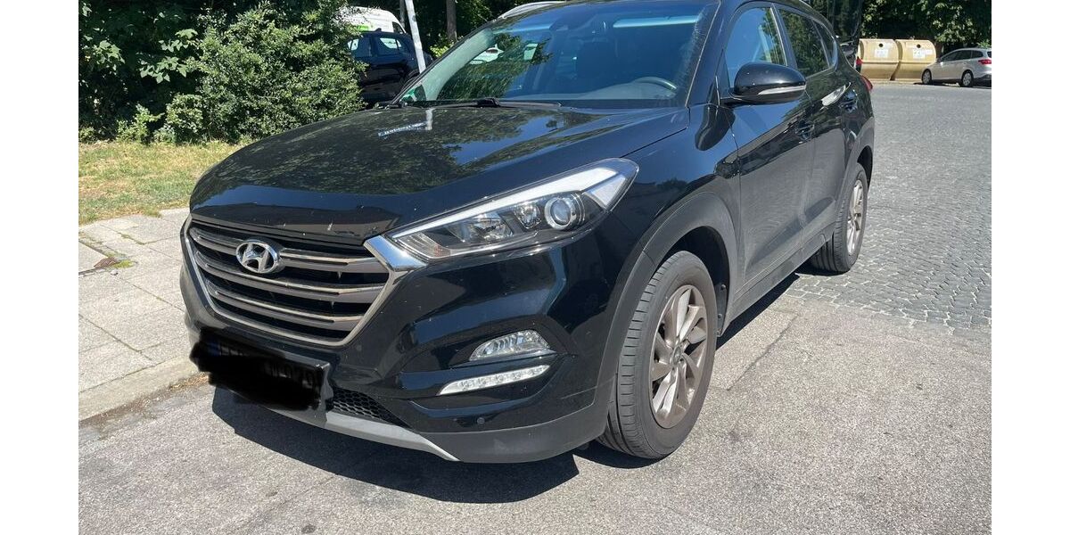 Hyundai TUCSON 103.000 km 13.900 &euro; Puchheim 82178