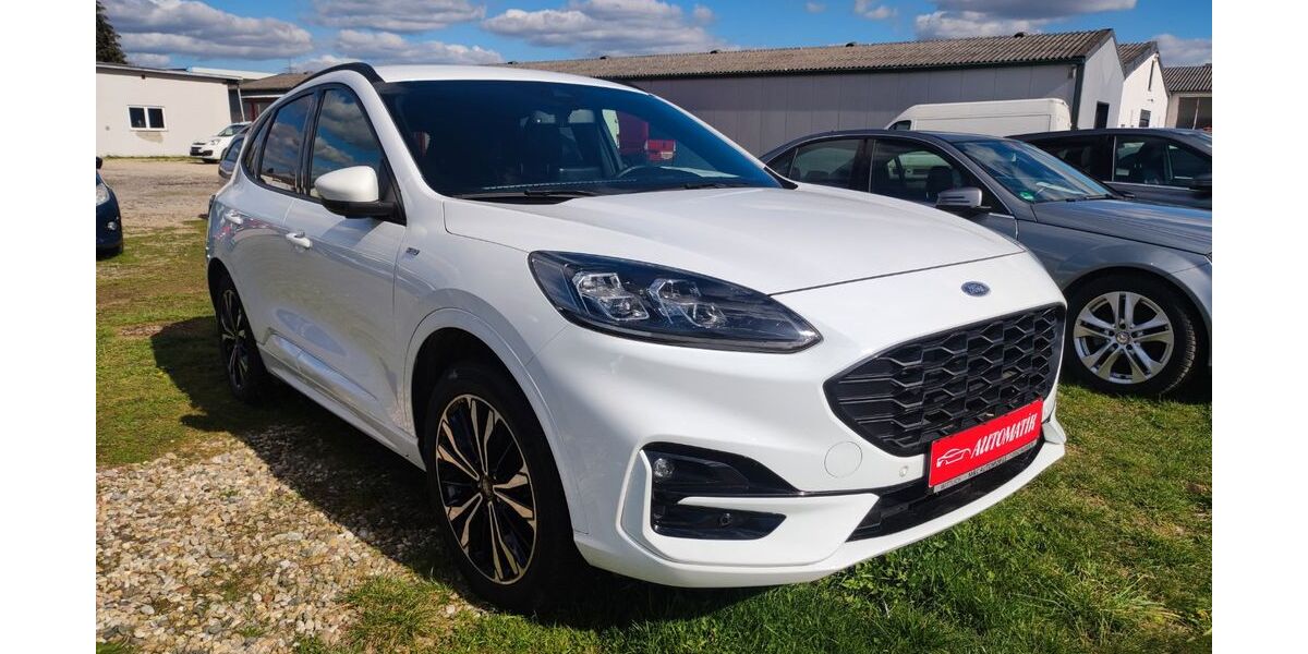 Ford Kuga 104.570 km 21.399 &euro; WITTLICH 54516