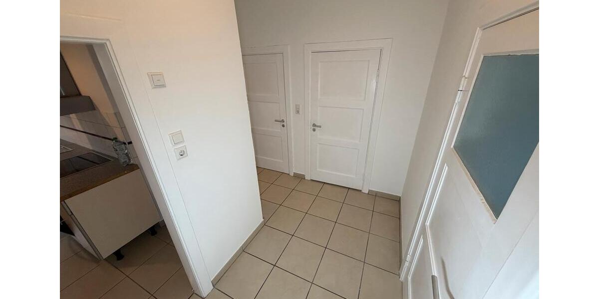 Sanierte 3-Zimmer-Erdgeschosswohnung in guter Lage 3 zimmer