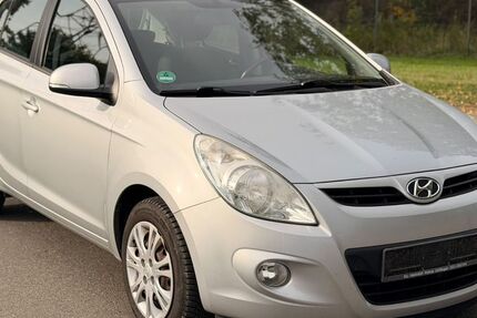 Hyundai i20 190.000 km 2.999 &euro; Rhumspringe 37434