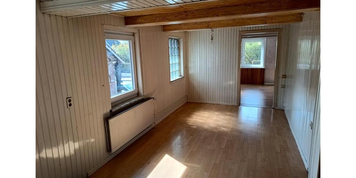 Mehrfamilienhaus, Wohnhaus Ilsede - 8 Zimmer, 198 m&sup2;, 155.000&euro; | Angebot:26416093