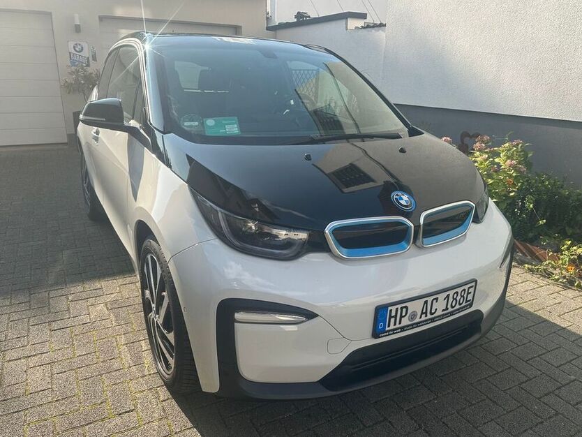 i3