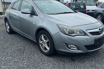 Opel Astra 124.000 km 5.950 &euro; Dieburg 64807