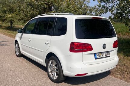 VW Touran 201.802 km 6.299 &euro; Moosinning 85452