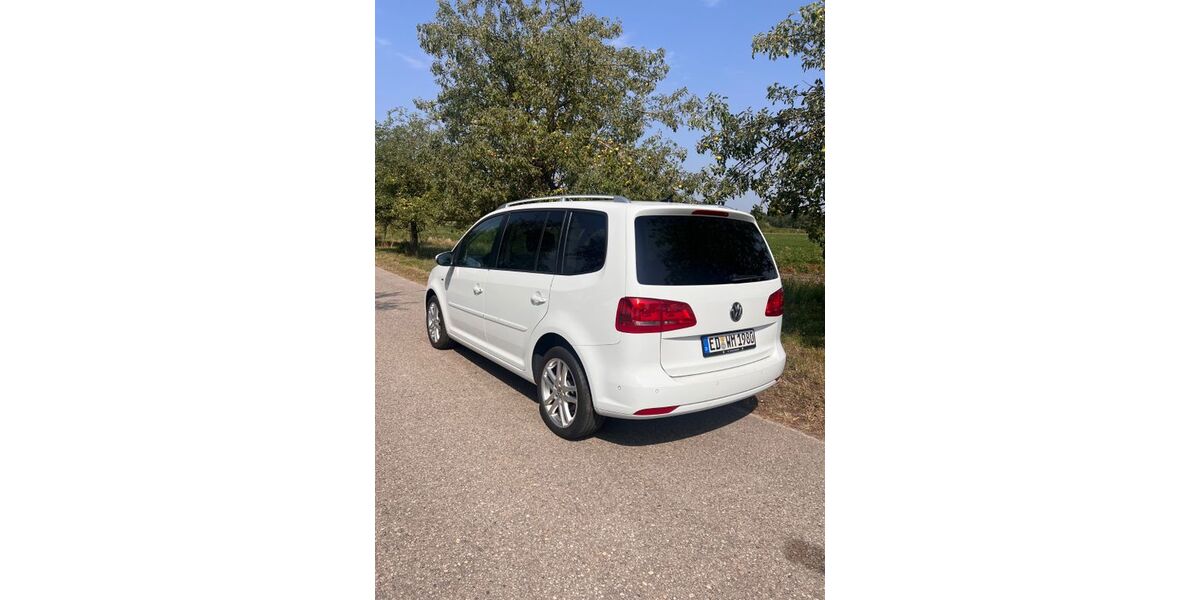 VW Touran 201.802 km 6.299 &euro; Moosinning 85452