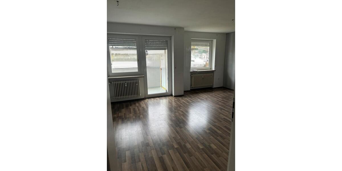Etagenwohnung Schwandorf - 3 Zimmer, 74 m&sup2;, 169.000&euro; | Angebot:26522189