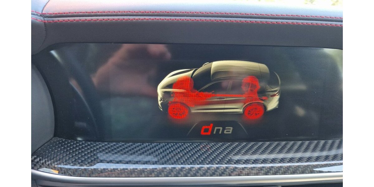 Alfa Romeo Stelvio Quadrifoglio Q4 63.569 km 44.500 &euro; Wilsdruff 01723