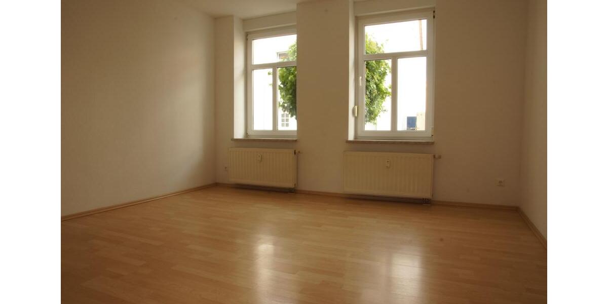 Erdgeschoßwohnung Staßfurt - 1 Zimmer, 32 m&sup2;, 230&euro; | Angebot:26561666