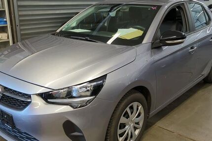 Opel Corsa 11.060 km 12.450 € Radebeul 01445