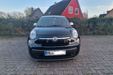Fiat 500L 92.000 km 4.499 &euro; Lübeck 23554