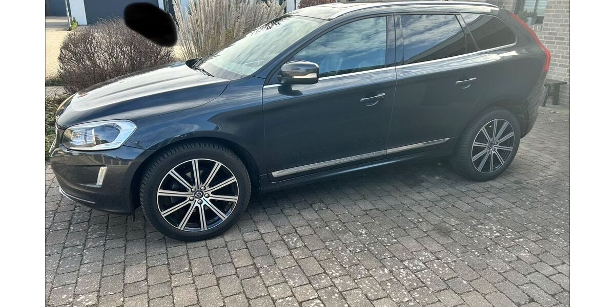 Volvo XC60 149.500 km 18.500 &euro; Papenburg 26871