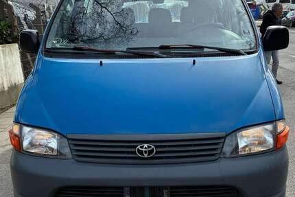 Toyota Hiace 290.133 km 6.690 &euro; Hamburg 20537