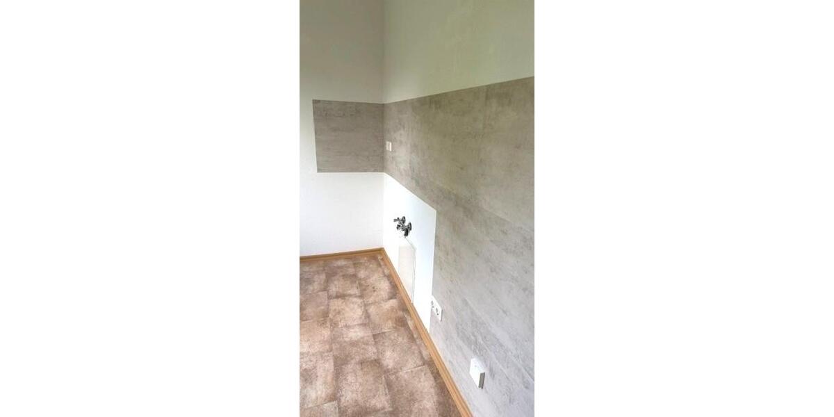 Etagenwohnung Bernsdorf - 3 Zimmer, 60 m&sup2;, 320&euro; | Angebot:26717529