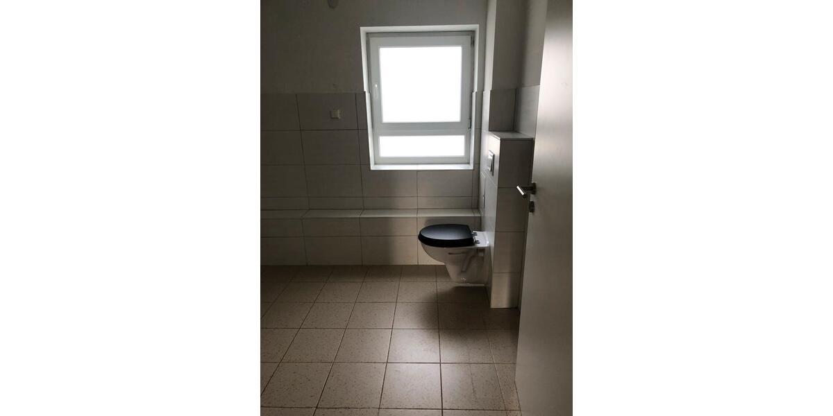 Erdgeschoßwohnung Bad Wildungen - 1 Zimmer, 75 m&sup2;, 830&euro; | Angebot:26551703