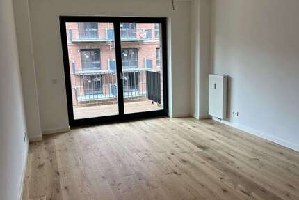 Wohnung zum Mieten in Erfurt 1.254,97 € 105.46 m² 3 zimmer