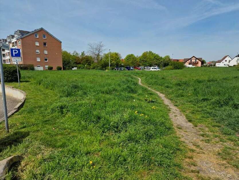 Grundstück zu verkaufen in Schkeuditz 2.400.000 € 9783 m²