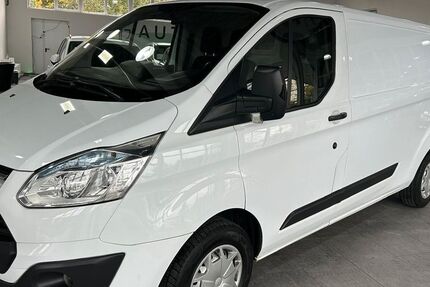 Ford Transit Custom 139.000 km 10.450 € Paderborn 33106