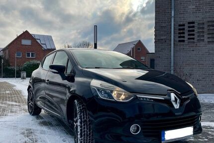 Renault Clio 169.000 km 6.600 &euro; Hamm 59077