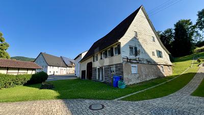 ABRISSOBJEKT, BAUGRUND MIT ALTBESTAND zimmer