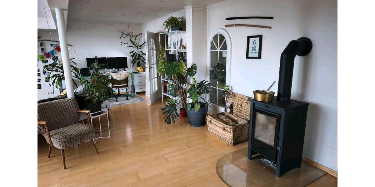Etagenwohnung Stiefenhofen - 3 Zimmer, 100 m&sup2;, 1.000&euro; | Angebot:25992253