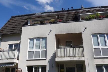 Kleinzschachwitz: schöne 2-Zimmer-Wohnung mit Balkon und TG 2 zimmer