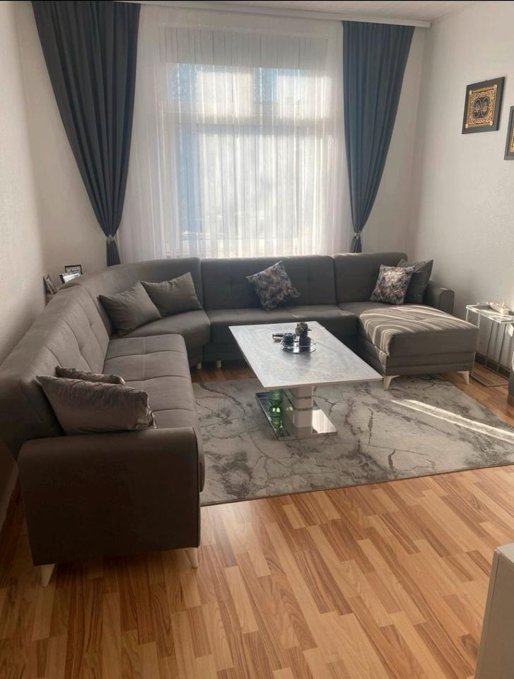 Charmante Altbauwohnung in guter Lage zimmer