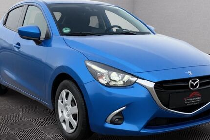 Mazda 2 121.000 km 9.999 &euro; Erwitte 59597
