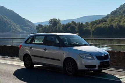Skoda Fabia 169.900 km 3.900 &euro; Treis-Karden 56253