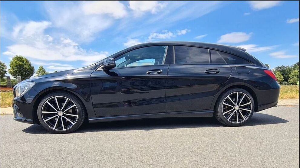 CLA 180 Shooting Brake