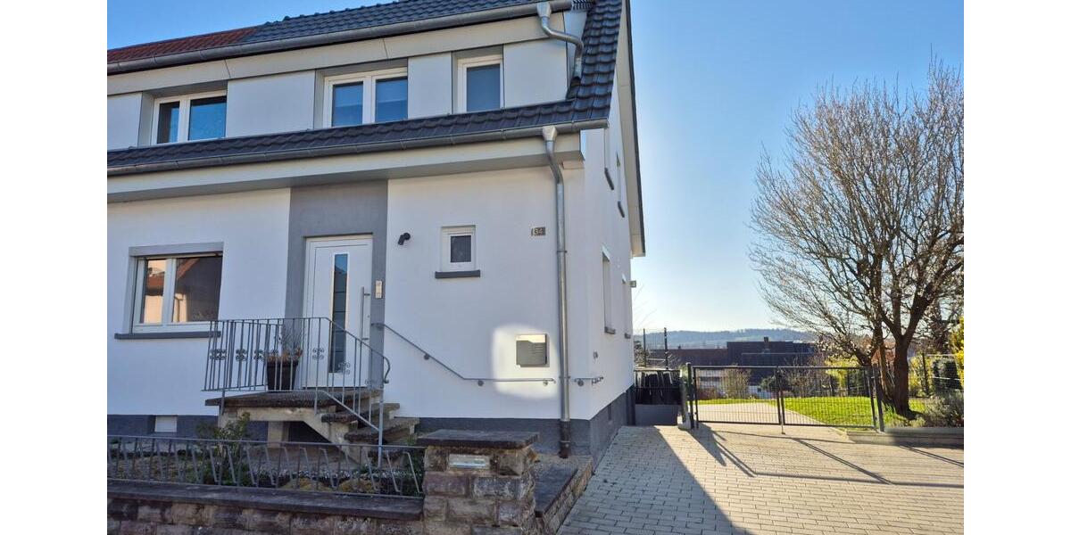 Doppelhaushälfte Bretten - 5 Zimmer, 90 m&sup2;, 465.000&euro; | Angebot:25063292