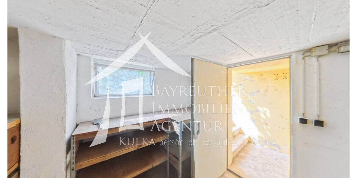 Mehrfamilienhaus, Wohnhaus Speichersdorf - 8 Zimmer, 225 m&sup2;, 479.900&euro; | Angebot:26569763