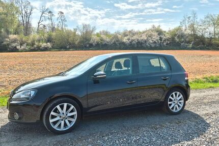 VW Golf 180.500 km 4.500 &euro; Pommersfelden 96178