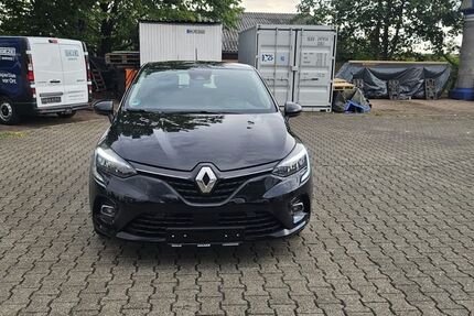 Renault Clio 51.390 km 11.900 &euro; Waiblingen Neustadt ( 15 km von Stuttgart ) 71336
