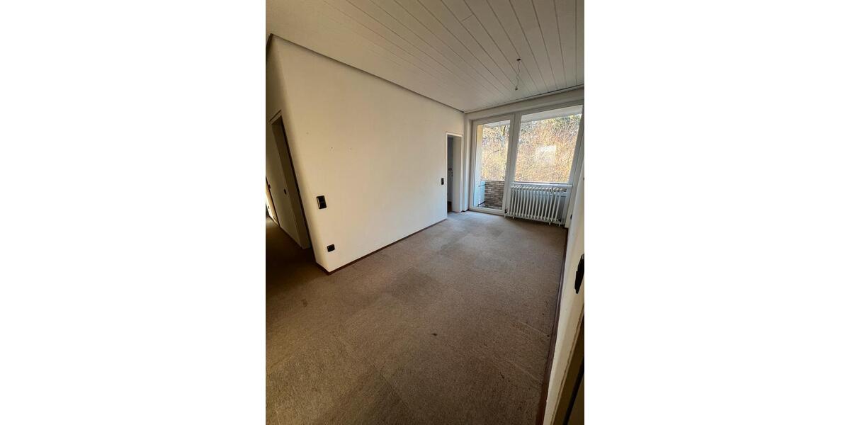Etagenwohnung Siegburg - 3 Zimmer, 81 m&sup2;, 1.100&euro; | Angebot:25510499