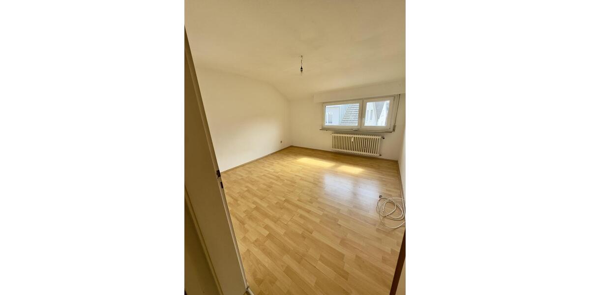 Etagenwohnung Korb - 4 Zimmer, 75 m&sup2;, 1.050&euro; | Angebot:26036401