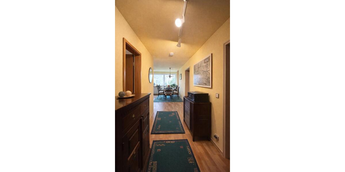 2-Zimmer-Wohnung mit Balkon & Stellplatz – vermietet 2 zimmer