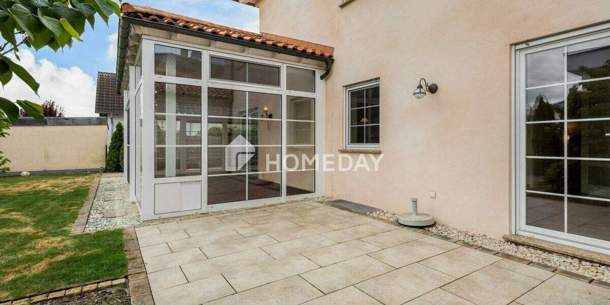 Stilvolles Einfamilienhaus mit Wintergarten, Terrasse und gehobener Ausstattung 5 zimmer