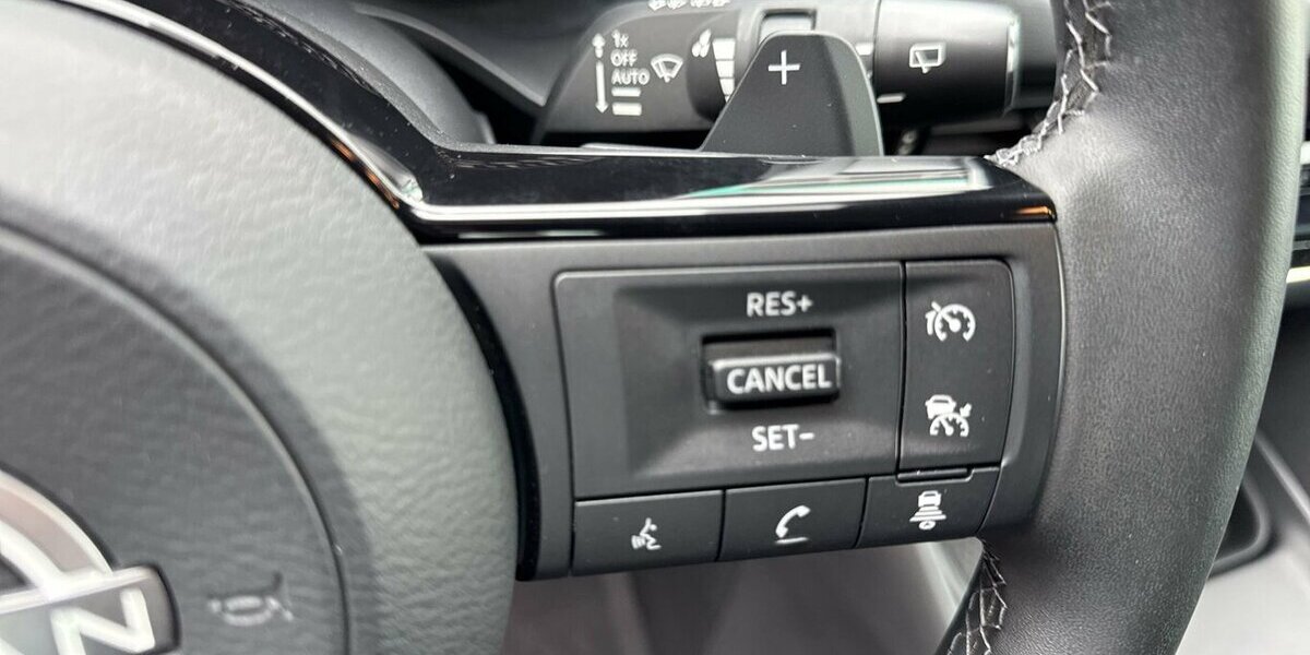 Nissan Qashqai Accenta *Xtronic/SHZG/Navi-App/Kamera/ICC/ 23.631 km 23.990 &euro; Bamberg 96052