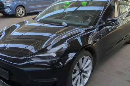 Tesla Model 3 59.995 km 29.980 &euro; Barchfeld - Immelborn 36456
