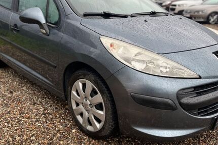 Peugeot 207 215.000 km 2.990 € Kiel 24146