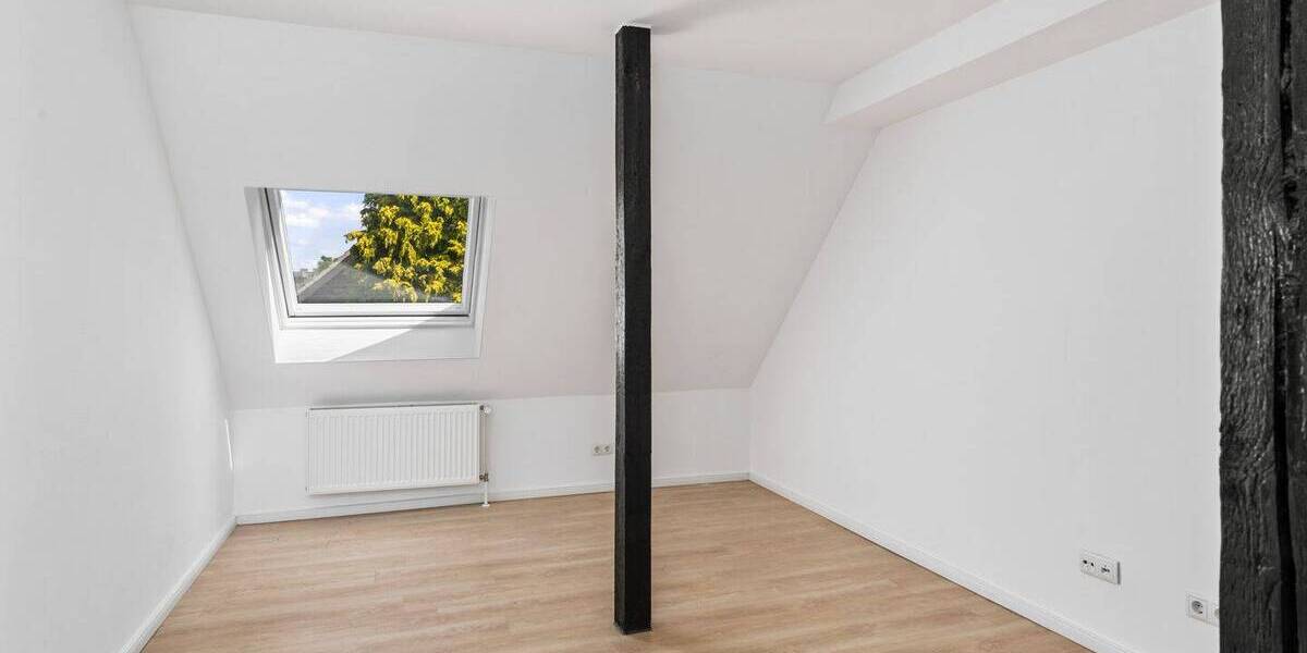 Einfamilienhaus Bremen Habenhausen - 6 Zimmer, 212 m&sup2;, 859.000&euro; | Angebot:26703288