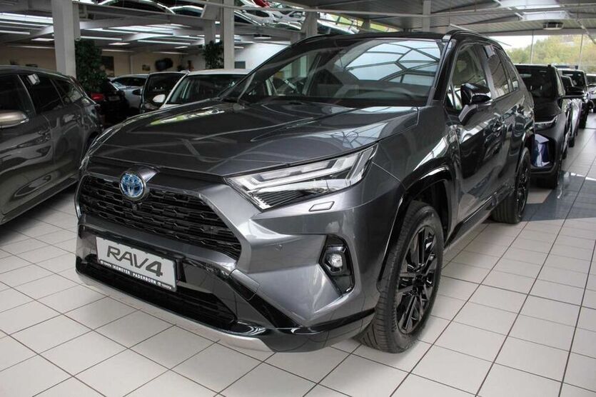 RAV 4