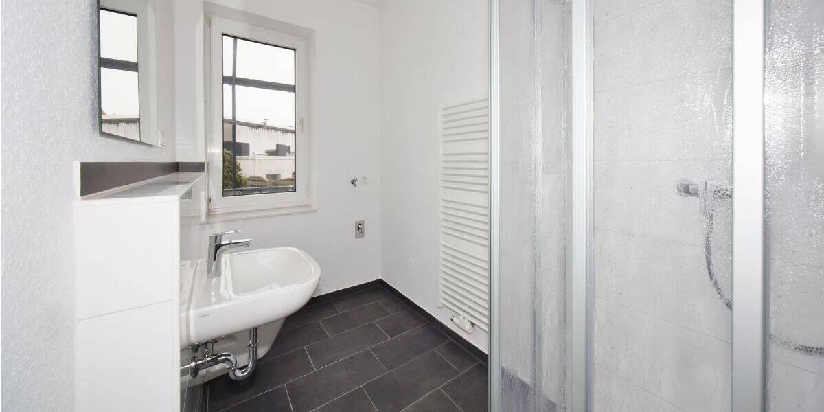 Etagenwohnung Wilhelmshaven Heppens - 3 Zimmer, 94 m&sup2;, 750&euro; | Angebot:26825665