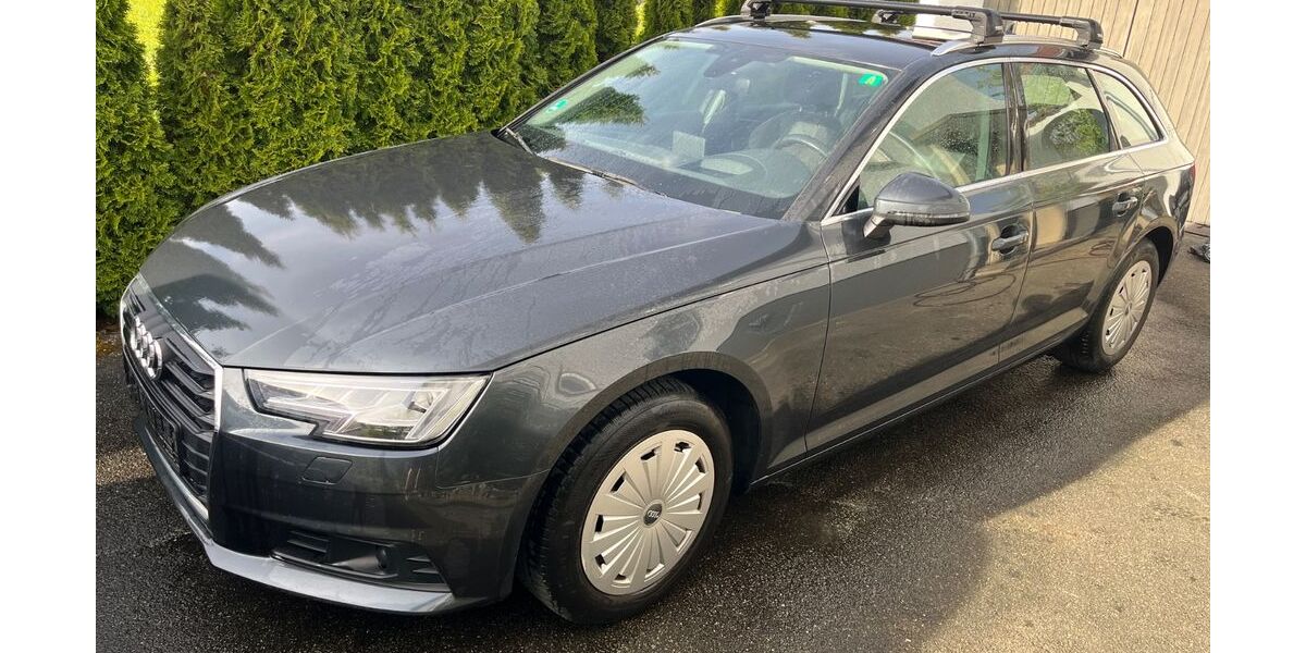 Audi A4 205.316 km 16.500 &euro; Trossingen 78647
