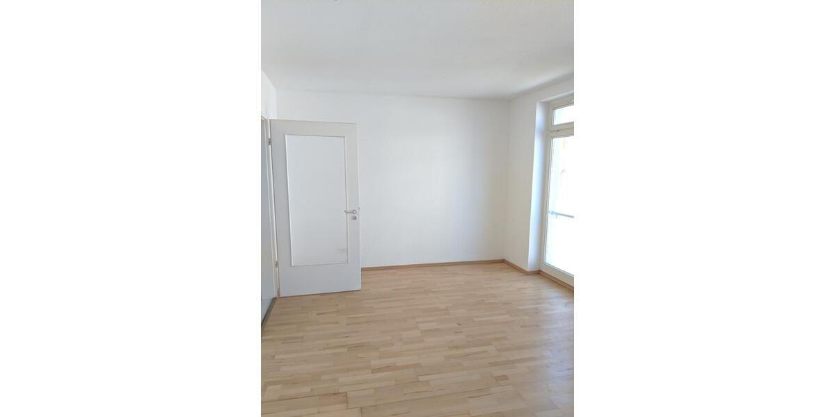 Etagenwohnung Frohburg - 2 Zimmer, 56 m&sup2;, 492&euro; | Angebot:26423244