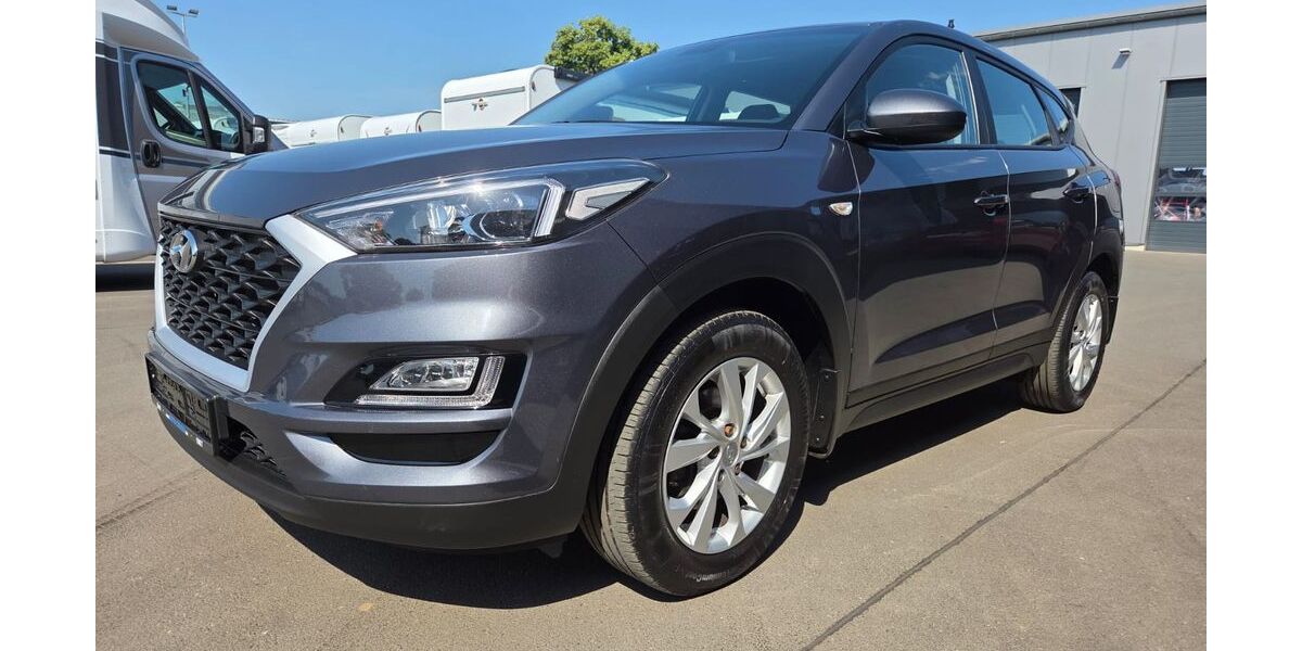 Hyundai TUCSON 72.600 km 18.880 &euro; Düren 52351