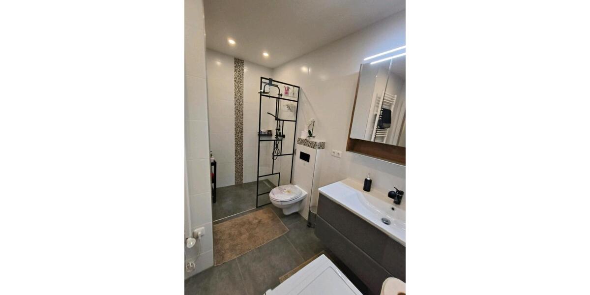 Erdgeschoßwohnung Volkach - 1 Zimmer, 28 m&sup2;, 500&euro; | Angebot:25447465