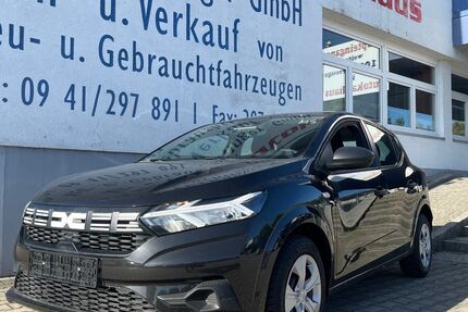 Dacia Sandero 36.622 km 12.590 &euro; Regensburg 93057