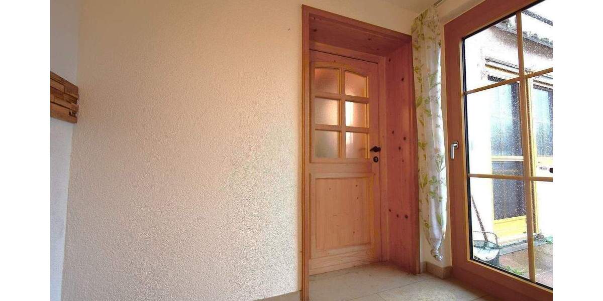 Mehrfamilienhaus, Wohnhaus Böbingen an der Rems Böbingen - 7 Zimmer, 224 m&sup2;, 600.000&euro; | Angebot:26418141