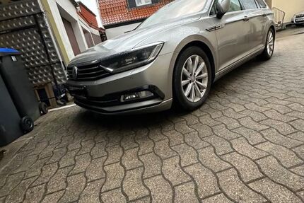 VW Passat 211.483 km 10.000 &euro; Ahlen 59229
